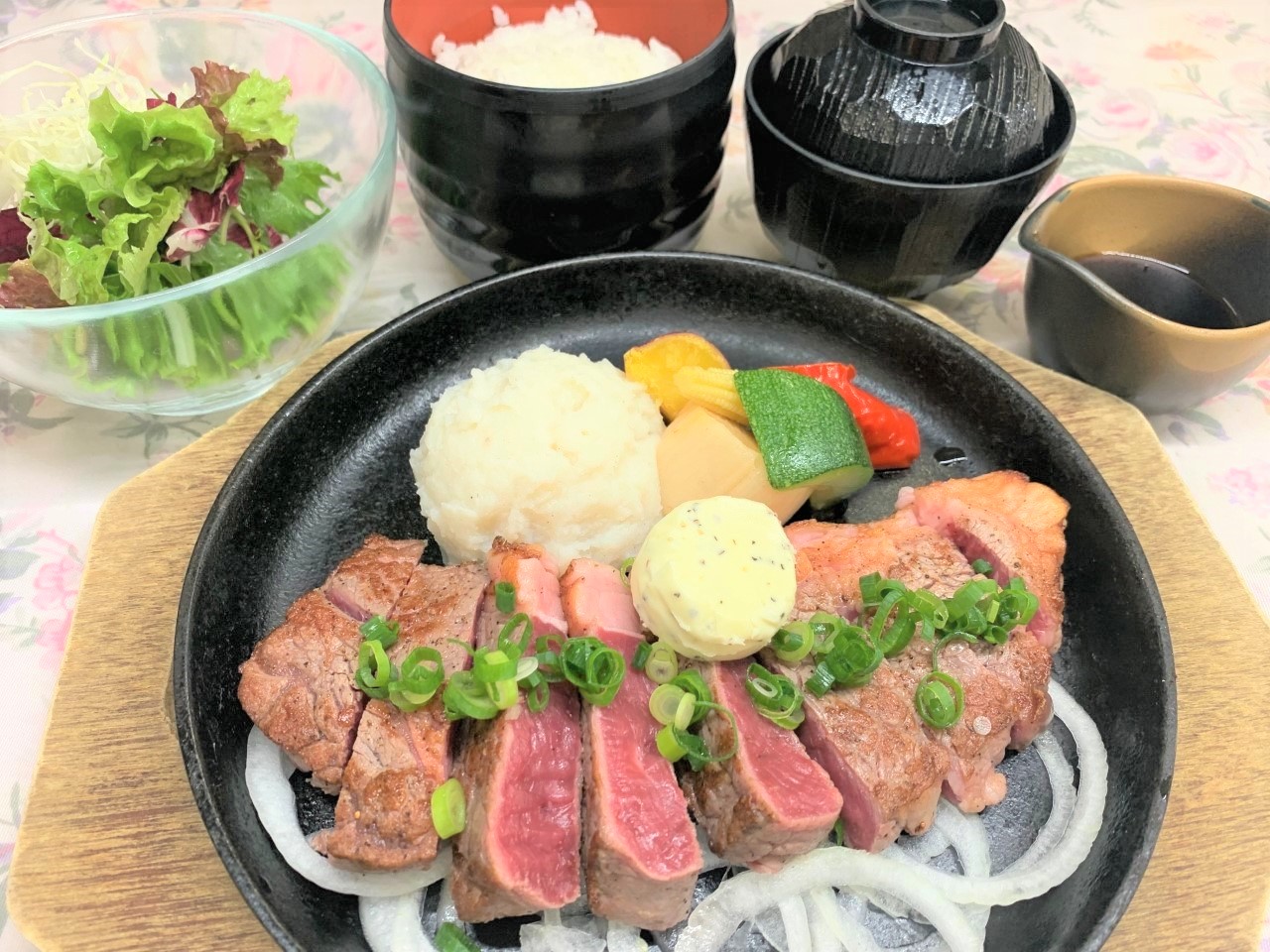 ハーフポンドステーキ膳