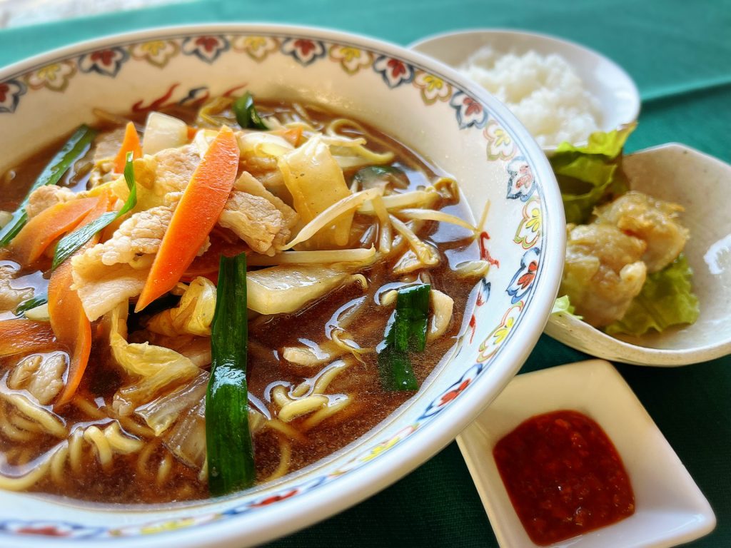 肉蕎麦と鯖寿司