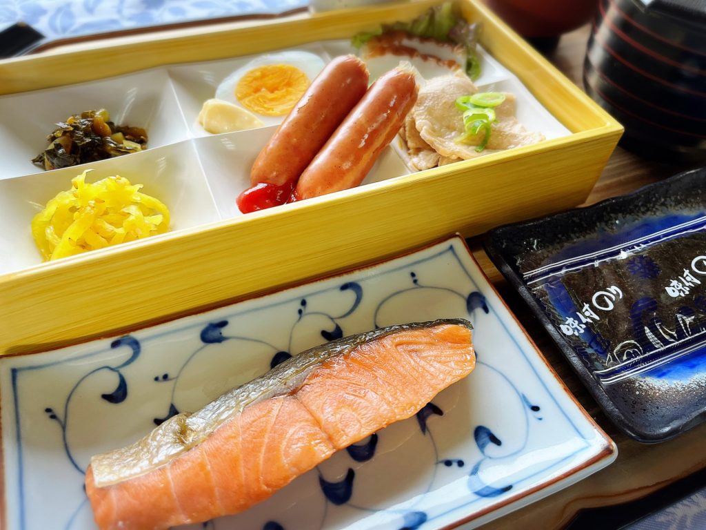 和朝食