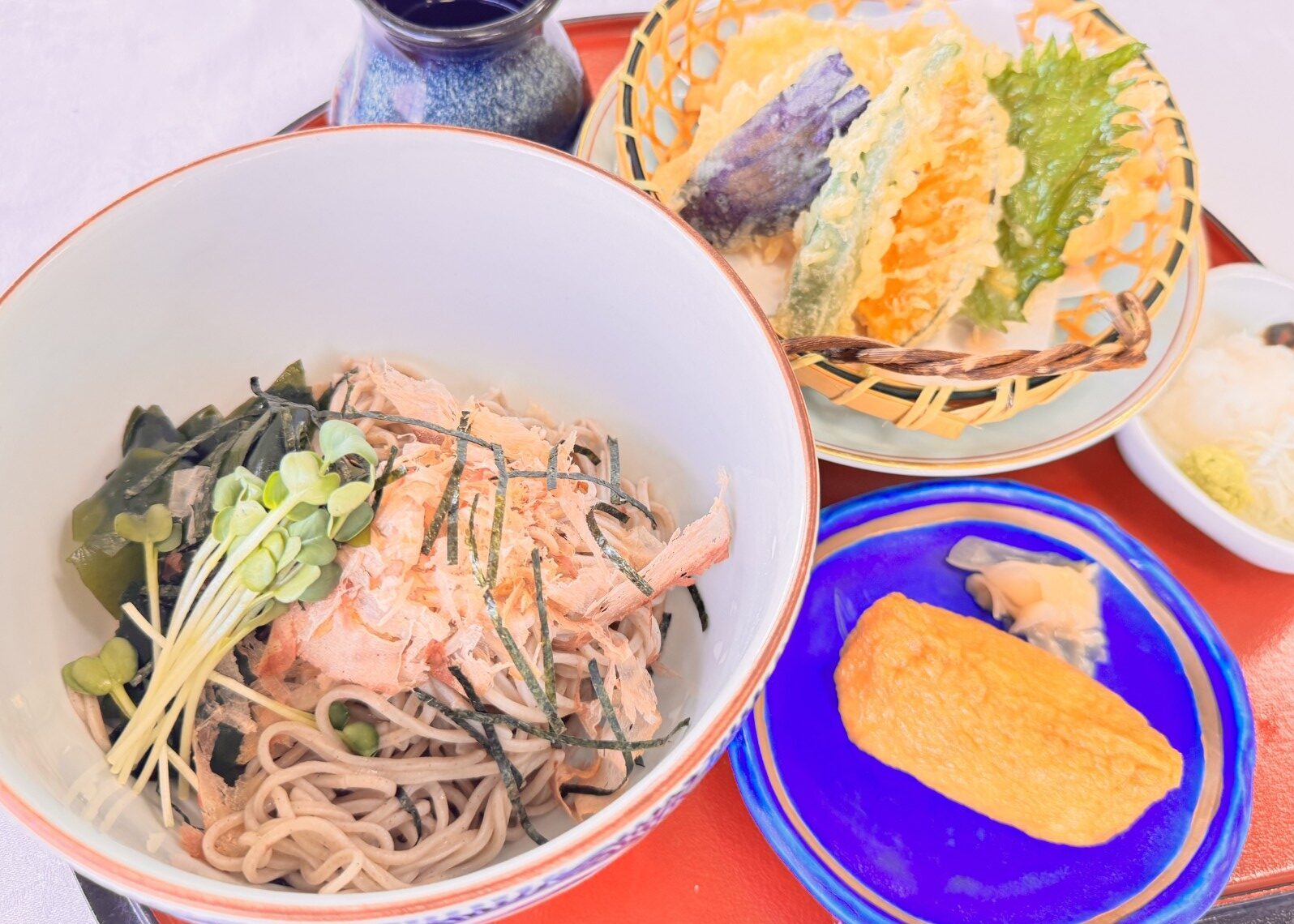小海老天の冷やしぶっかけ蕎麦