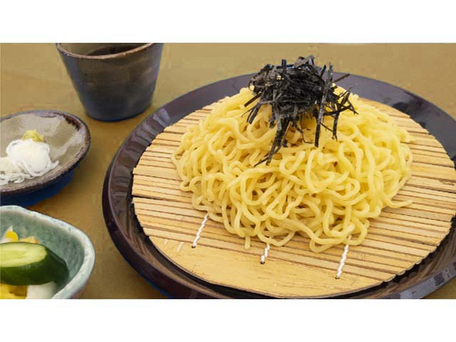<center>ザルラーメン</center>