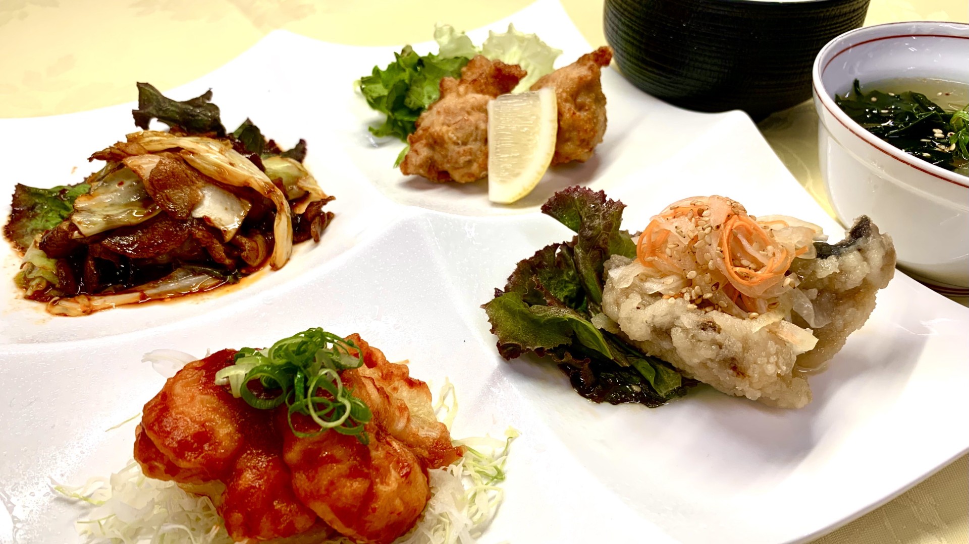 中華プレートランチ