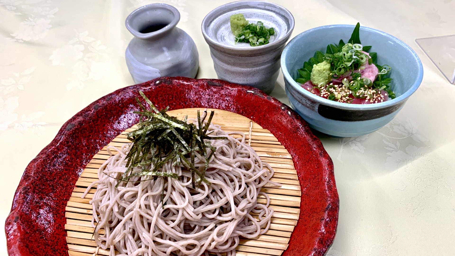 ざる蕎麦とミニ鮪丼