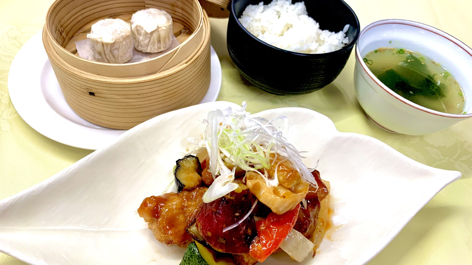 酢豚ランチ
