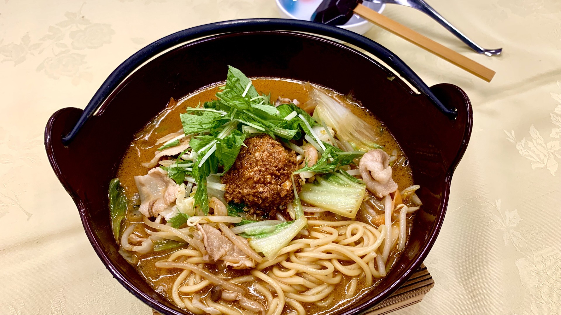 鍋焼き味噌ラーメン