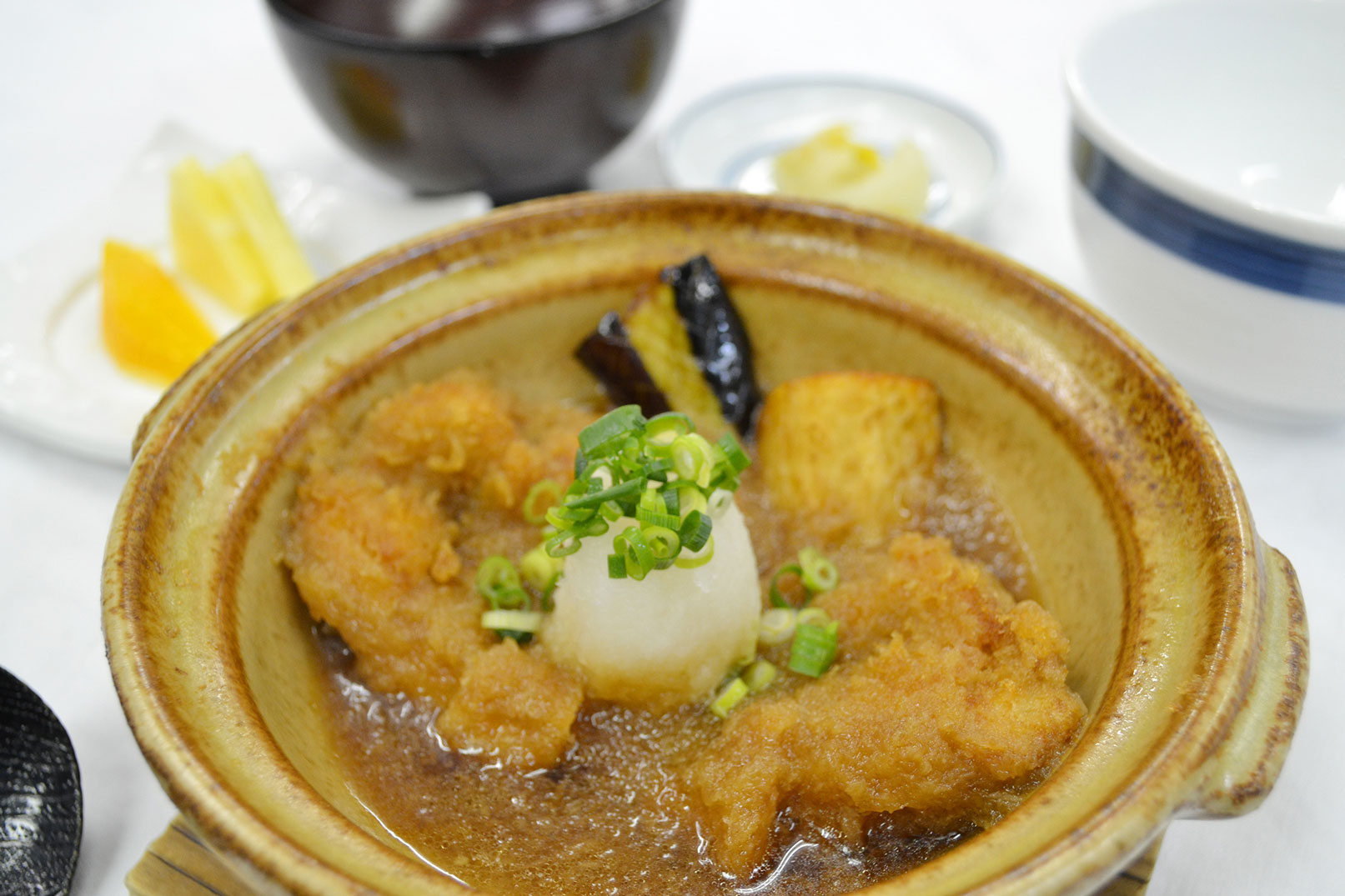 チキンカツのみぞれ煮定食