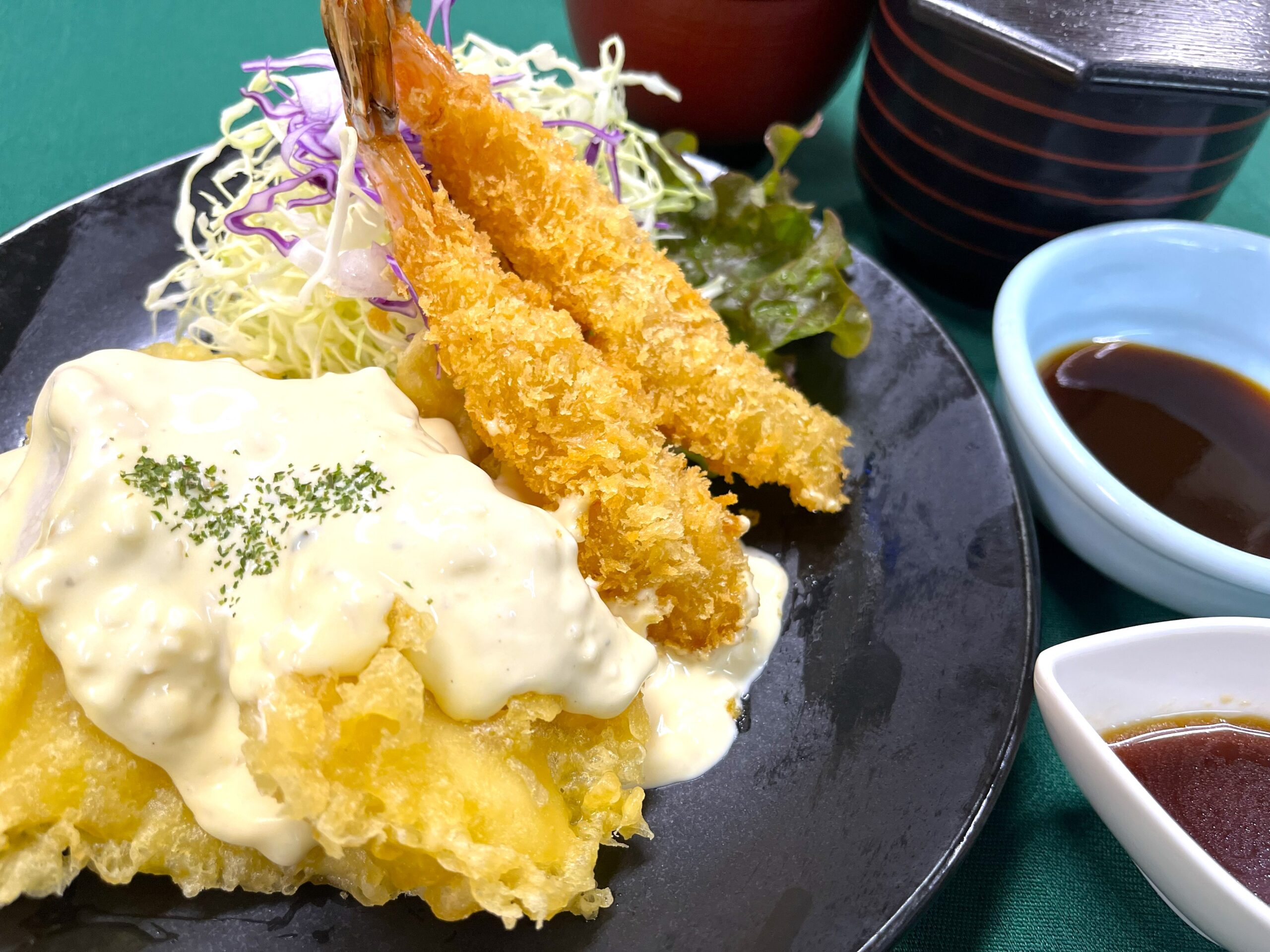 チキン南蛮と海老フライ