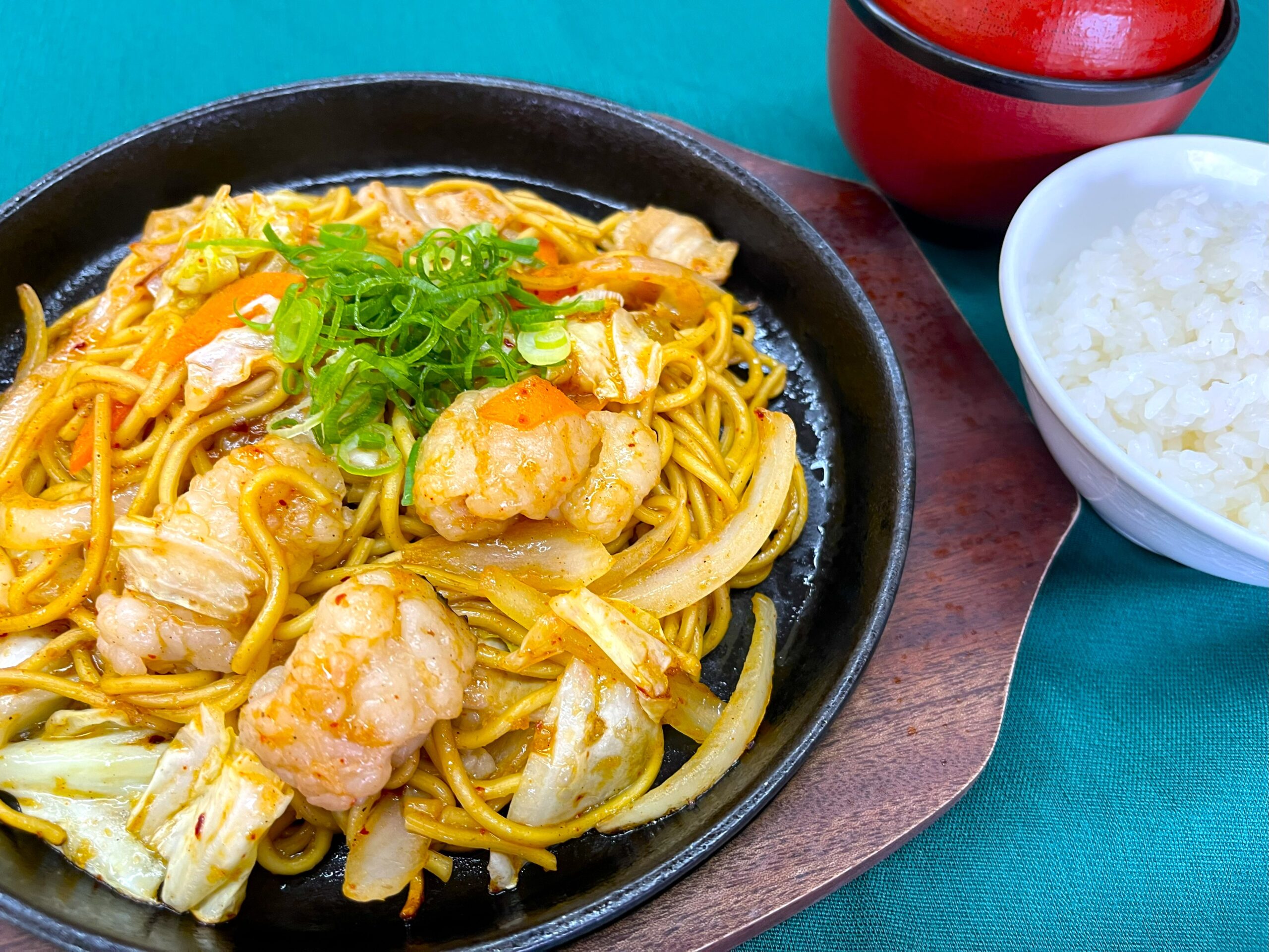 ホルモン焼きそば