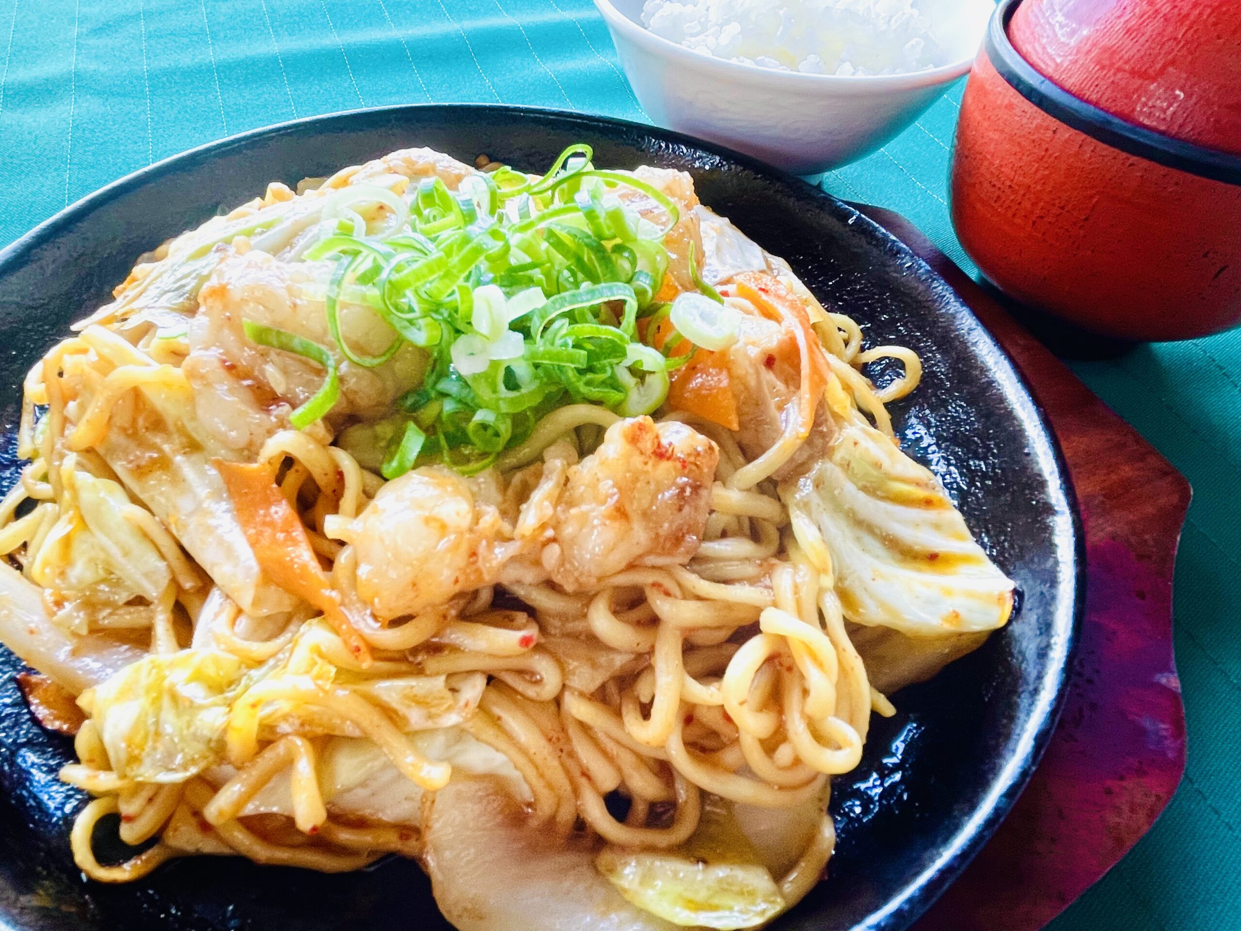 ホルモン焼きそば