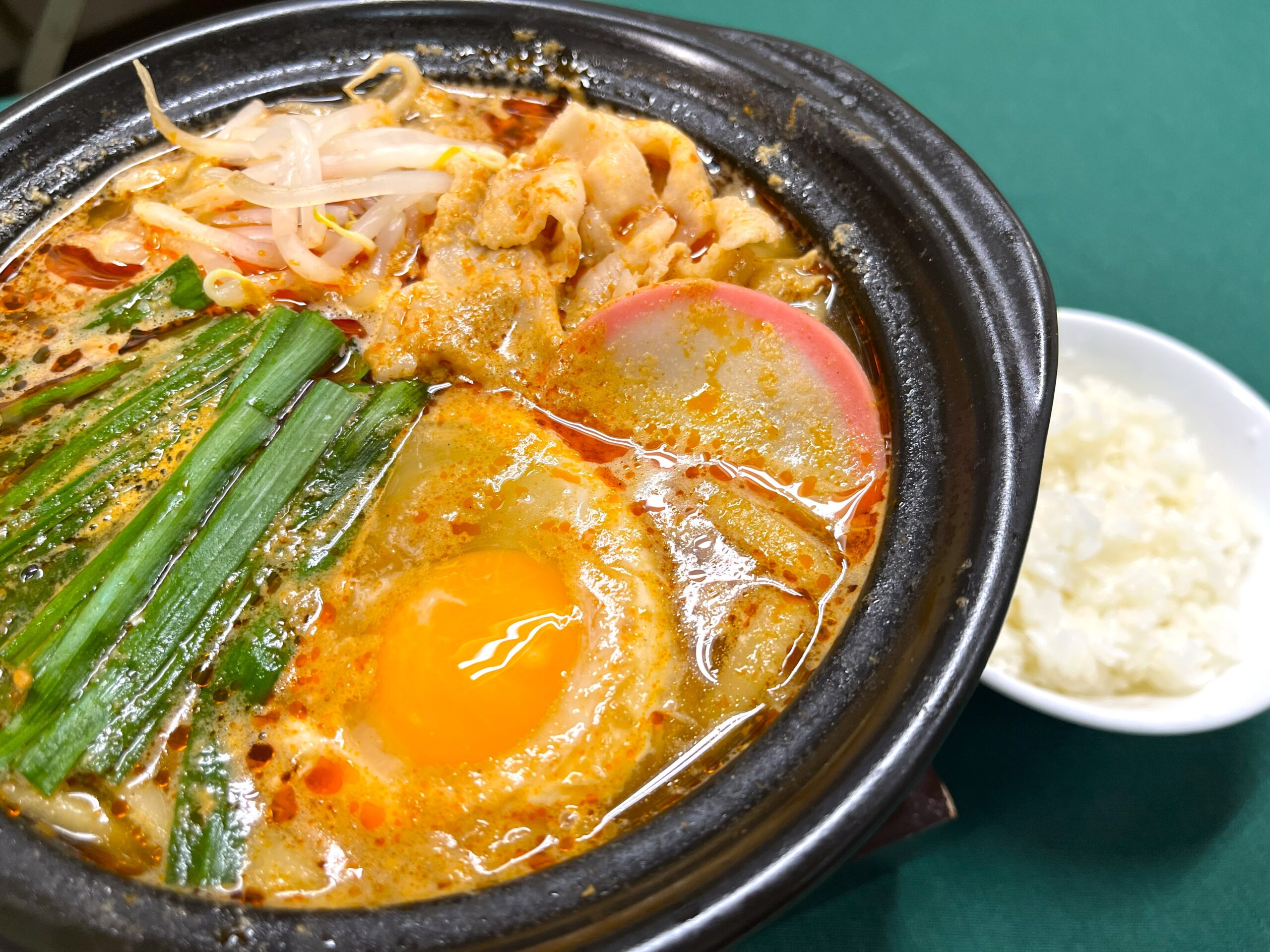 鍋焼き坦々うどん