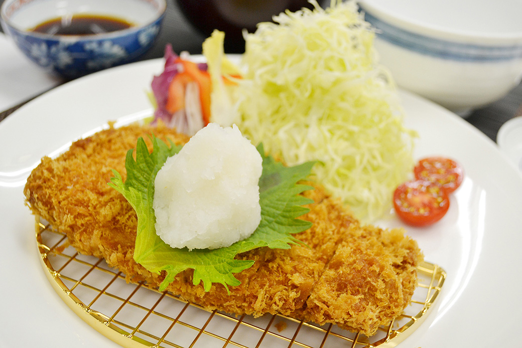 三元豚のおろしとんかつ定食