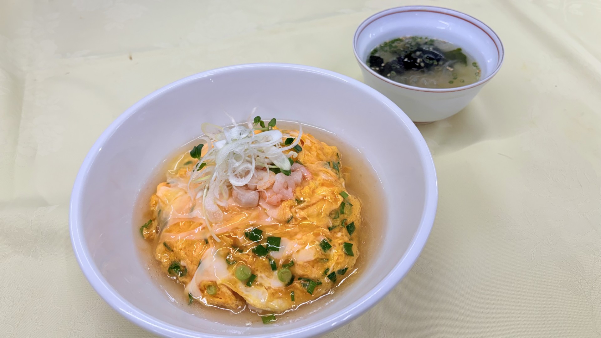 にら玉天津飯